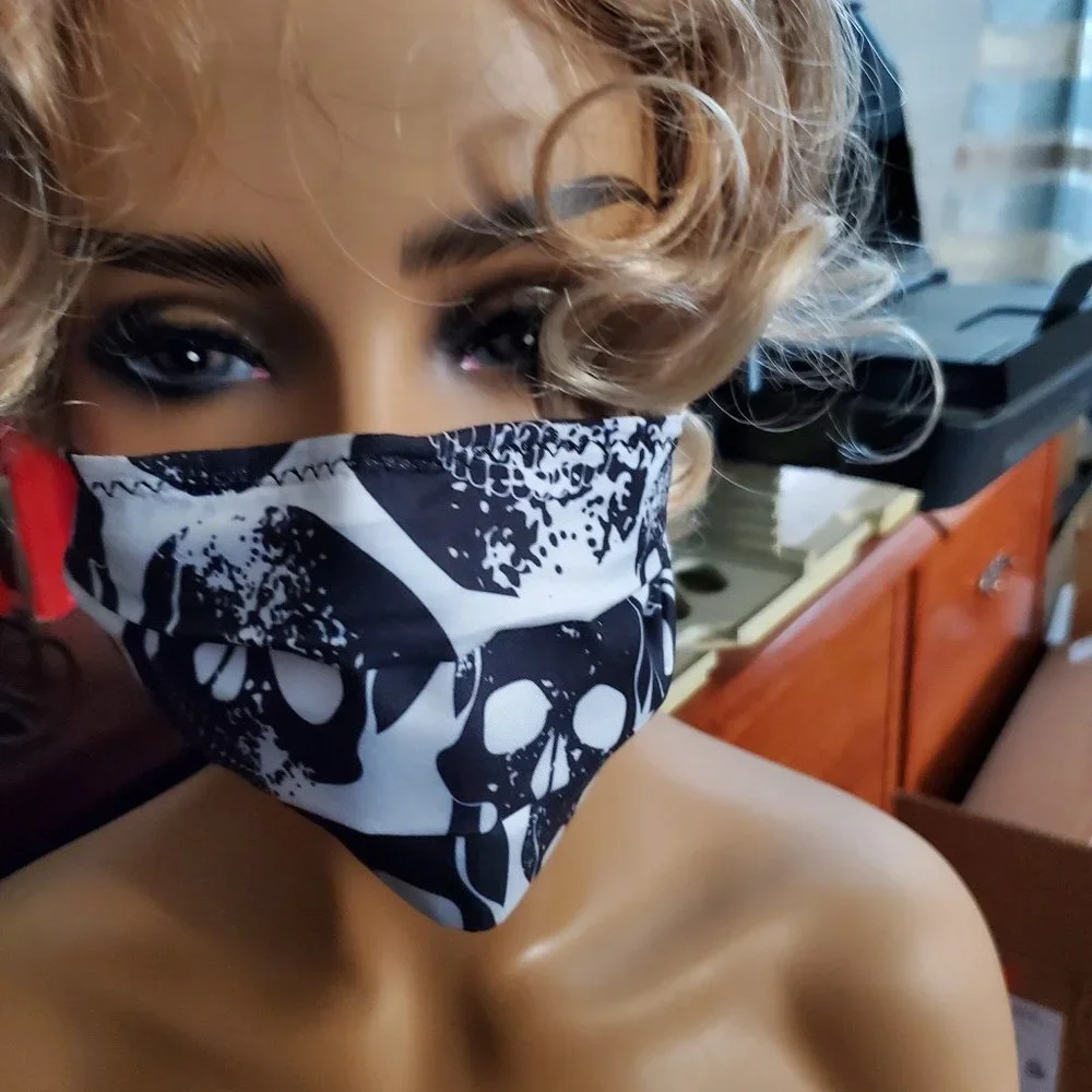 Black & White Face Mask with Filters Skulls